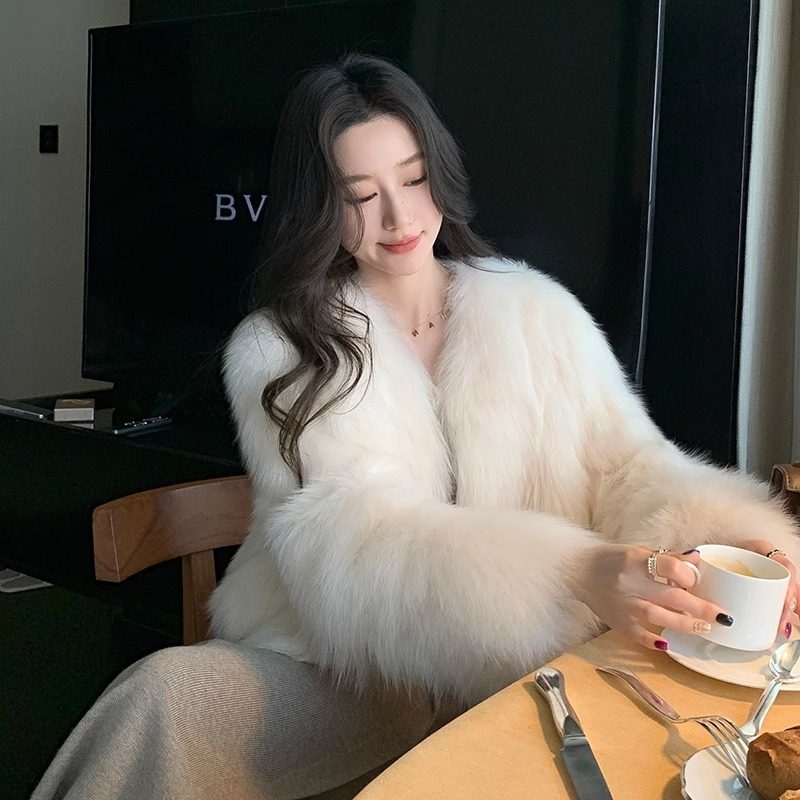 海宁仿狐狸毛冬季皮草外套女年轻款V领短款时尚显瘦加厚洋气,童装/婴儿装/亲子装,皮草/仿皮草,淘宝优惠券,粉丝福利购,淘宝优惠卷