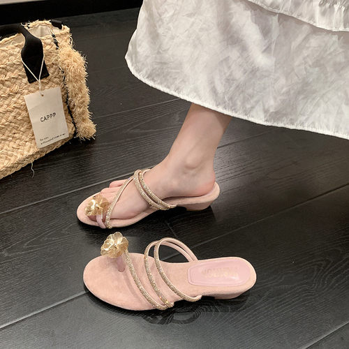 夏季软底配裙子水钻绝美海边凉鞋