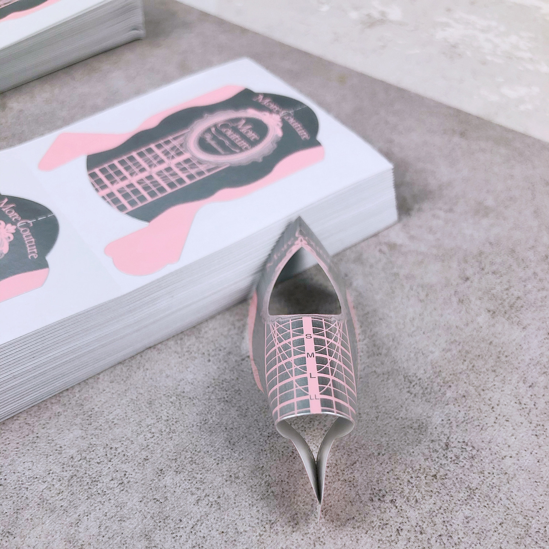 余富明老师优选美甲光疗水晶指托