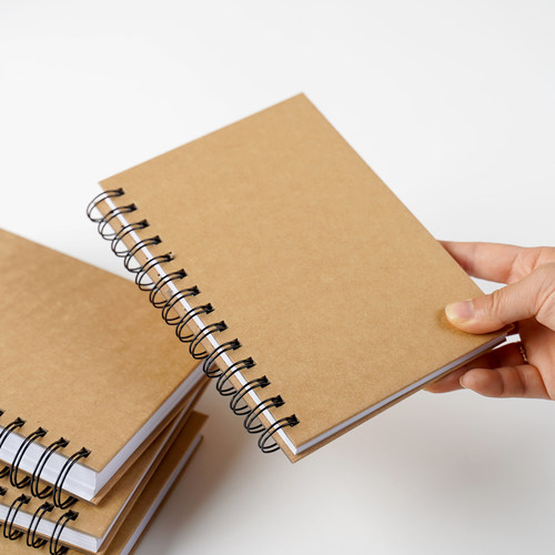 A5便携白纸本儿童幼儿园加厚线圈