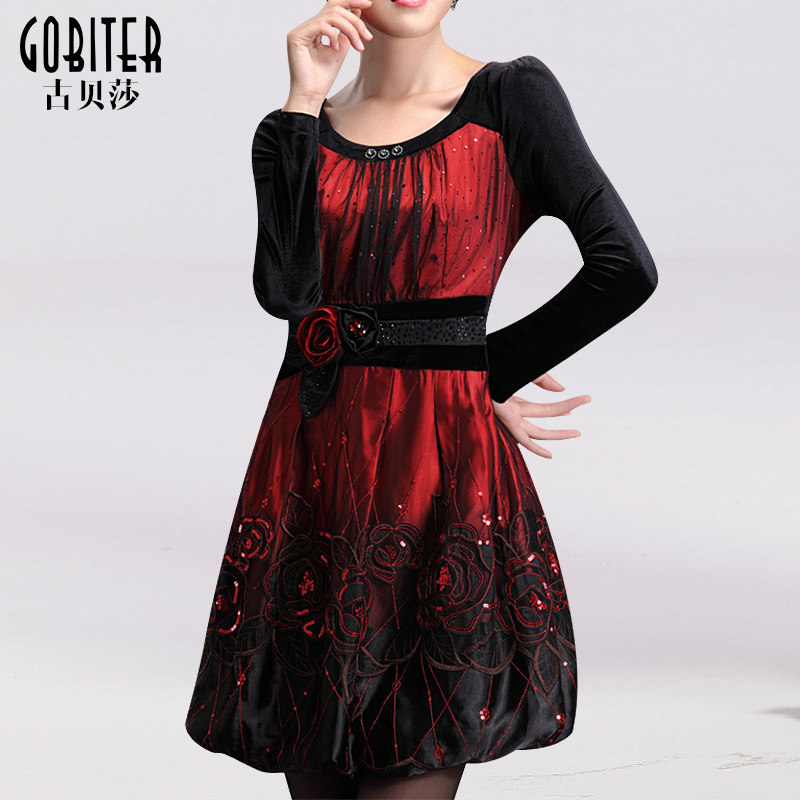 古贝莎台湾优雅打底丝绒连衣裙