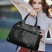 CCAMO斜挎精致小包包轻奢小众高级感真皮女包轻奢品牌手提单肩包