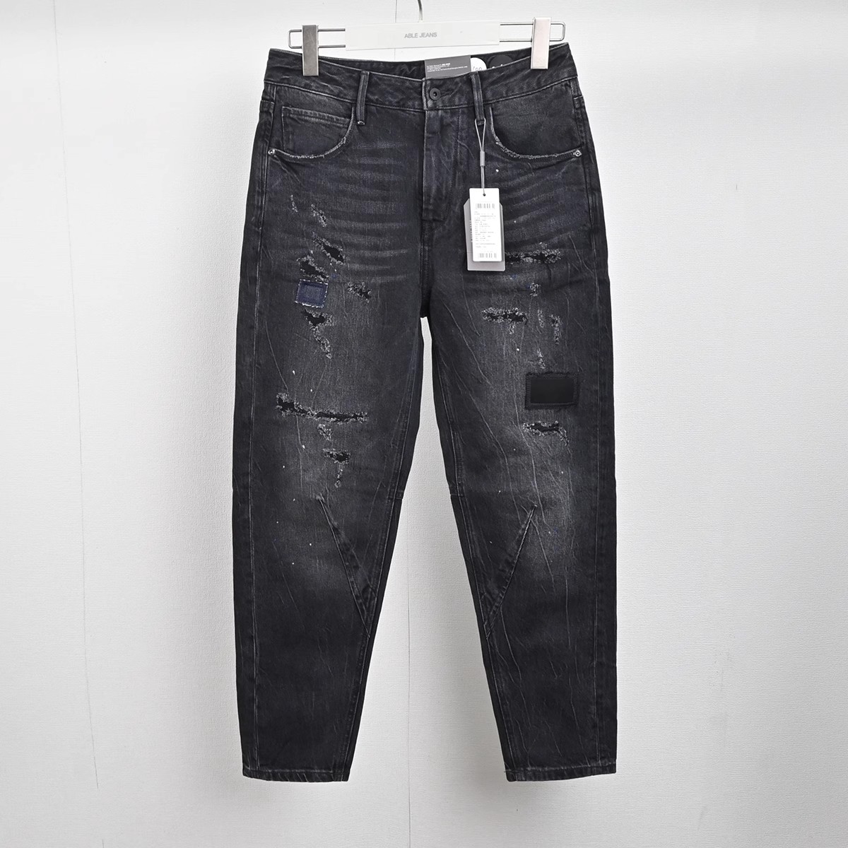 ABLEJEANS中性款水洗破洞时尚立体剪裁锥形裤潮流乞丐牛仔裤特价