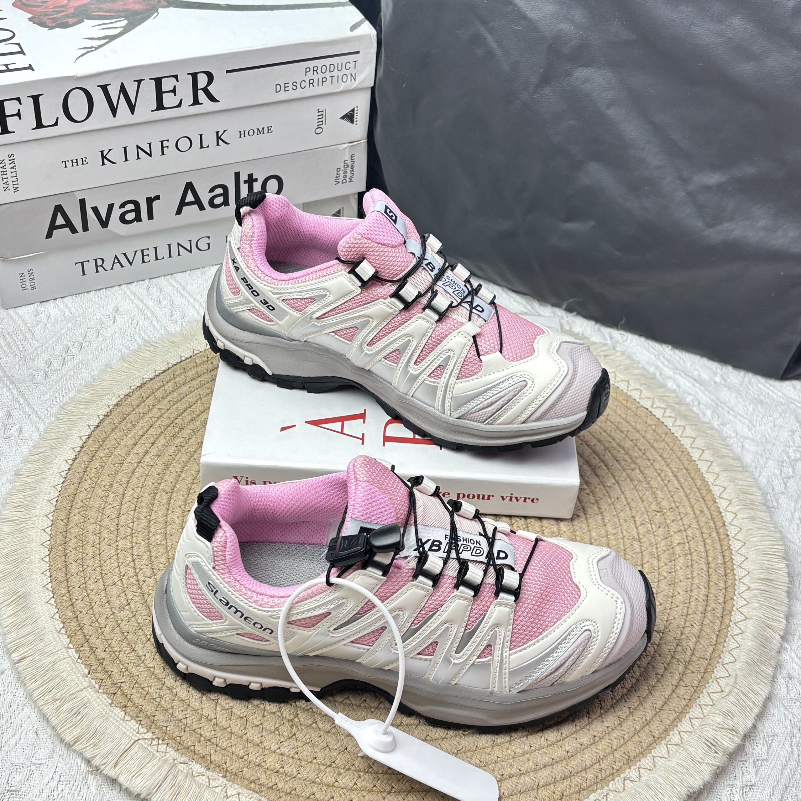 爆款甜妹樱花粉户外休闲鞋老爹鞋女厚底运动鞋粉色百搭休闲跑步鞋