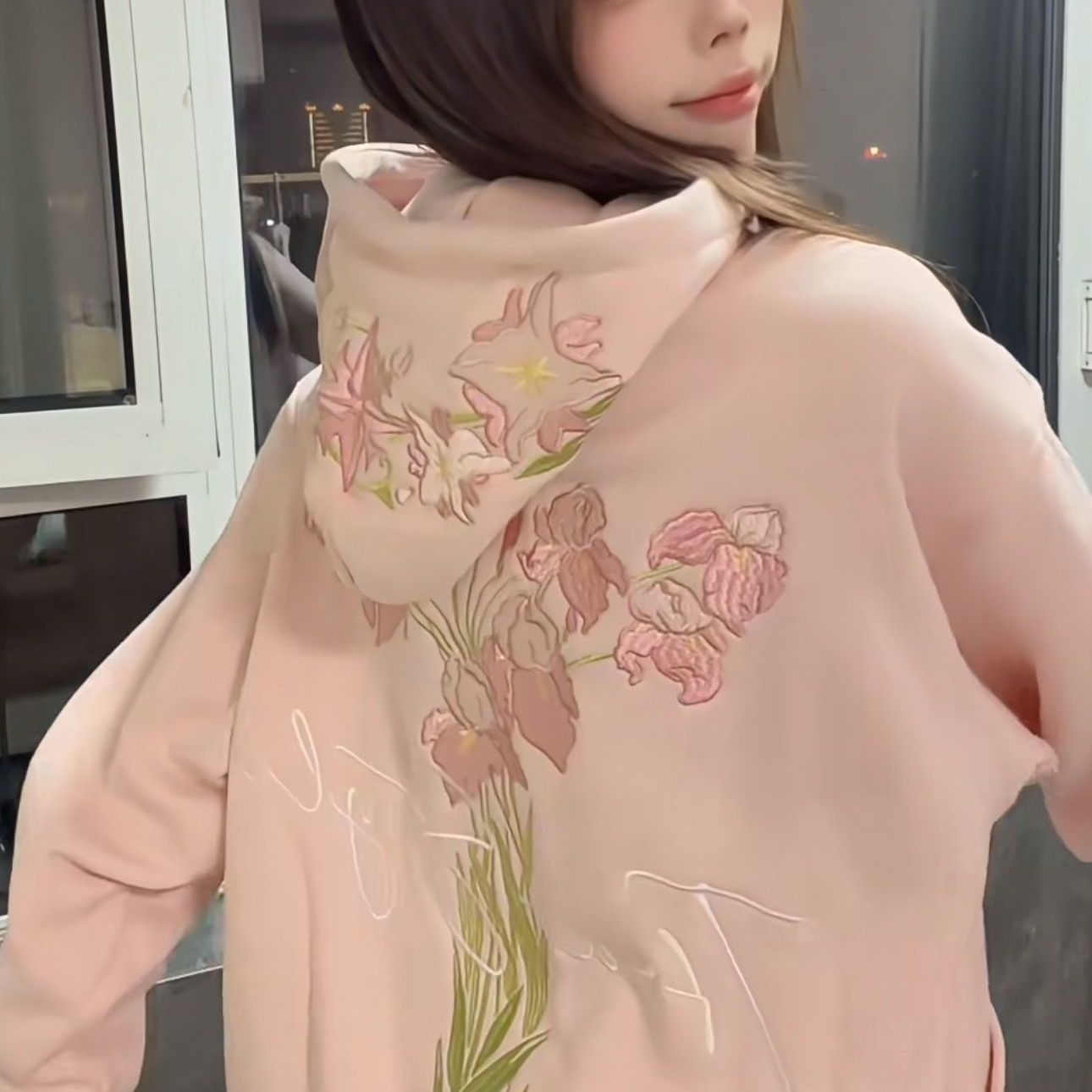 粉色花卉刺绣连帽卫衣女加绒外套