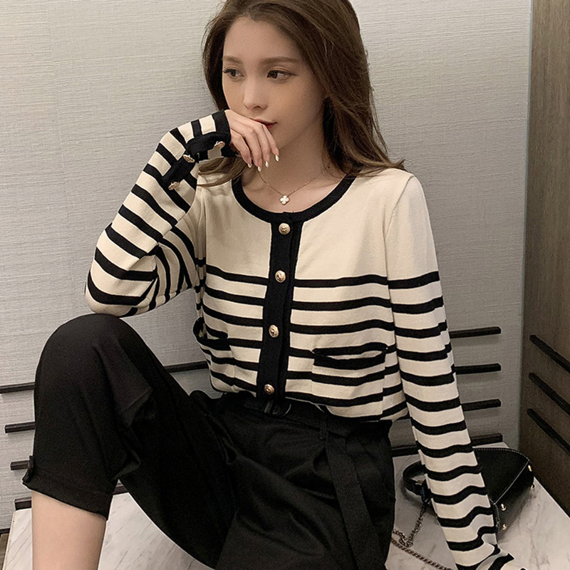 Striped knitwear women's coat spring and autumn new thin sweater cardigan short loose small Korean style top