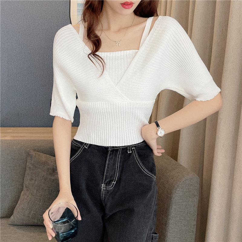 Two pieces of close waist short sleeve T-shirt