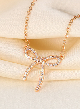 蝴蝶结项链女轻奢小众设计感锁骨链新款网红颈链配饰气质饰品
