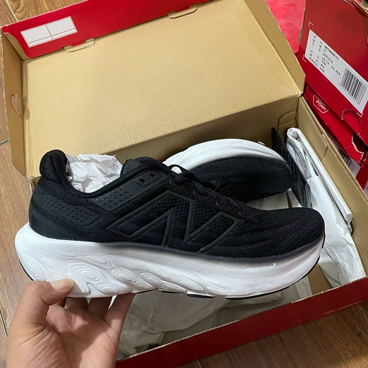 New Balance 1080 v13 舒适百搭时尚耐磨包裹性低帮跑步鞋