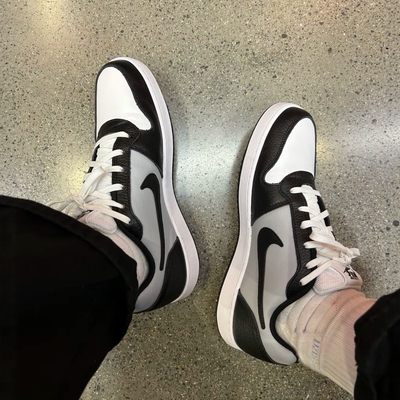 耐克Nike Court Vision复古缓震抓地深棕色/白色HV8139-700