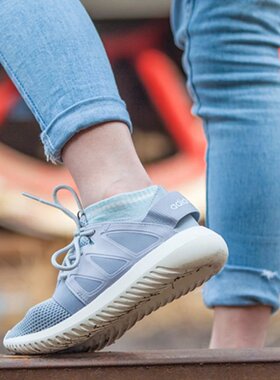 北京发货 阿迪达斯S75908女Tubular Runner小椰子跑步鞋