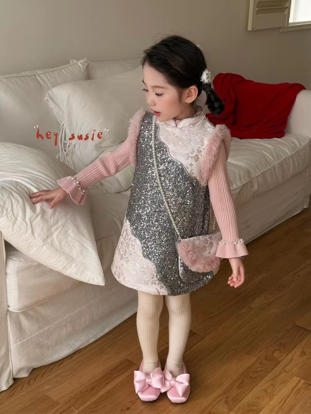 女童百搭时尚24冬季新款拜年服粉色连衣裙旗袍洋气时髦打底Susie