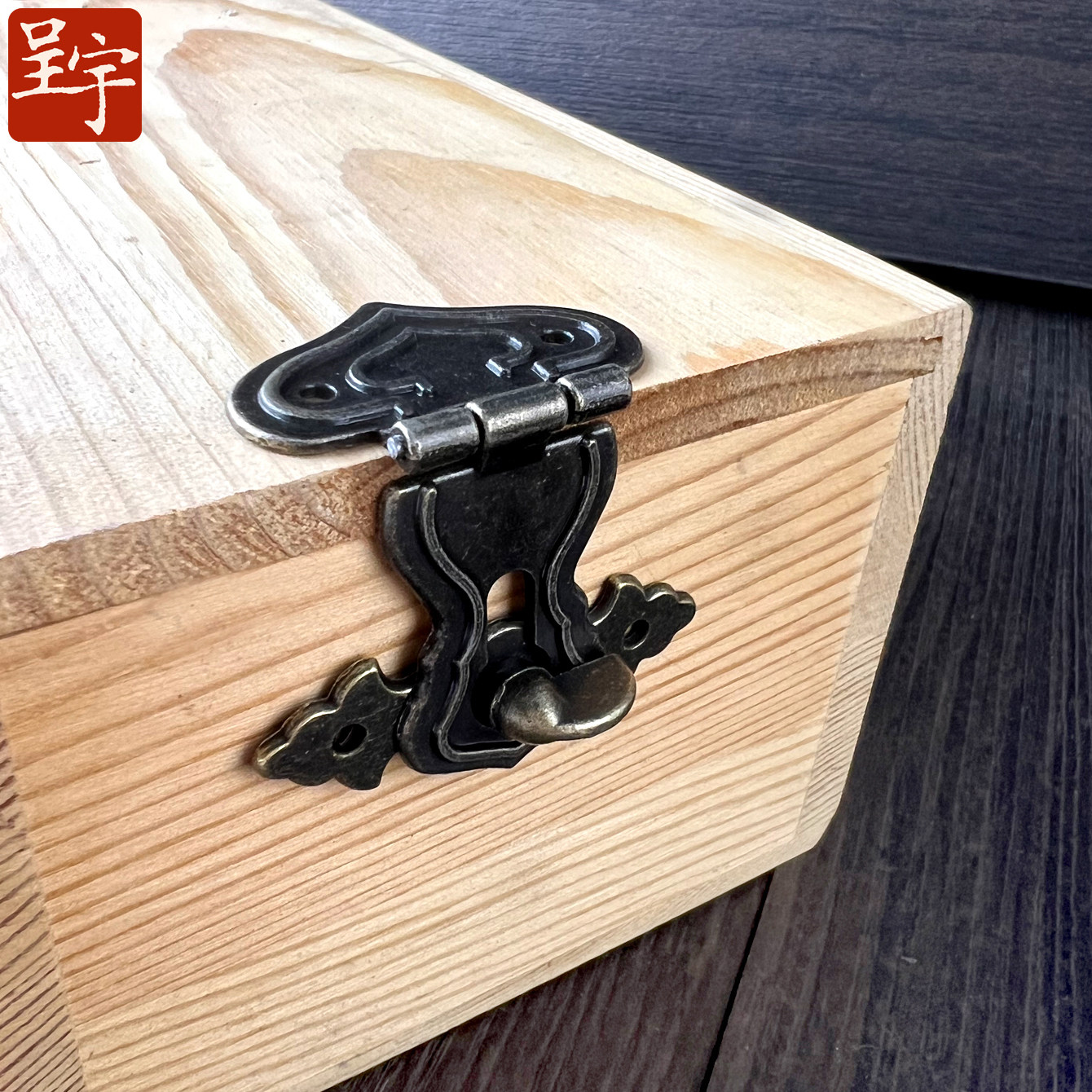 D074葫芦扣 仿古搭扣锌合金桃型锁扣 复古箱扣木盒暗箱扣铰链扣子