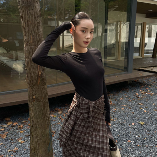 PUIRTY YH极简修身显瘦正肩长袖T恤女秋季小众内搭打底衫时尚上衣