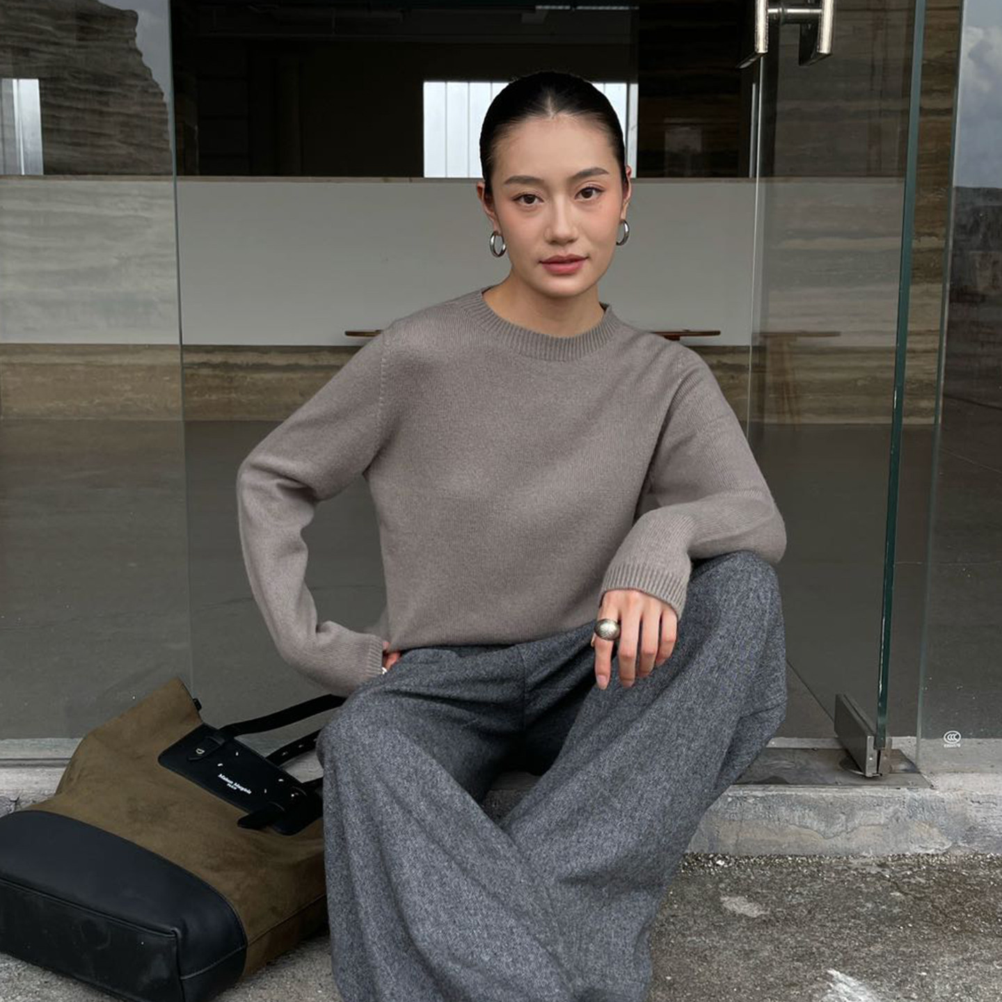 极简韩系2025秋冬新款圆领羊绒衫女宽松毛衣亲肤保暖内搭针织衫女,女装/女士精品,毛衣,淘宝优惠券,粉丝福利购,淘宝优惠卷