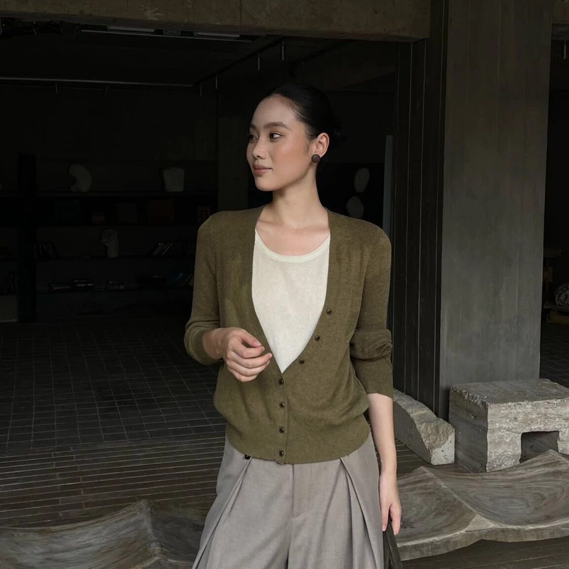 PURITY YR天丝亚麻假两件V领针织毛衣复古橄榄绿松弛感早秋上衣女图片