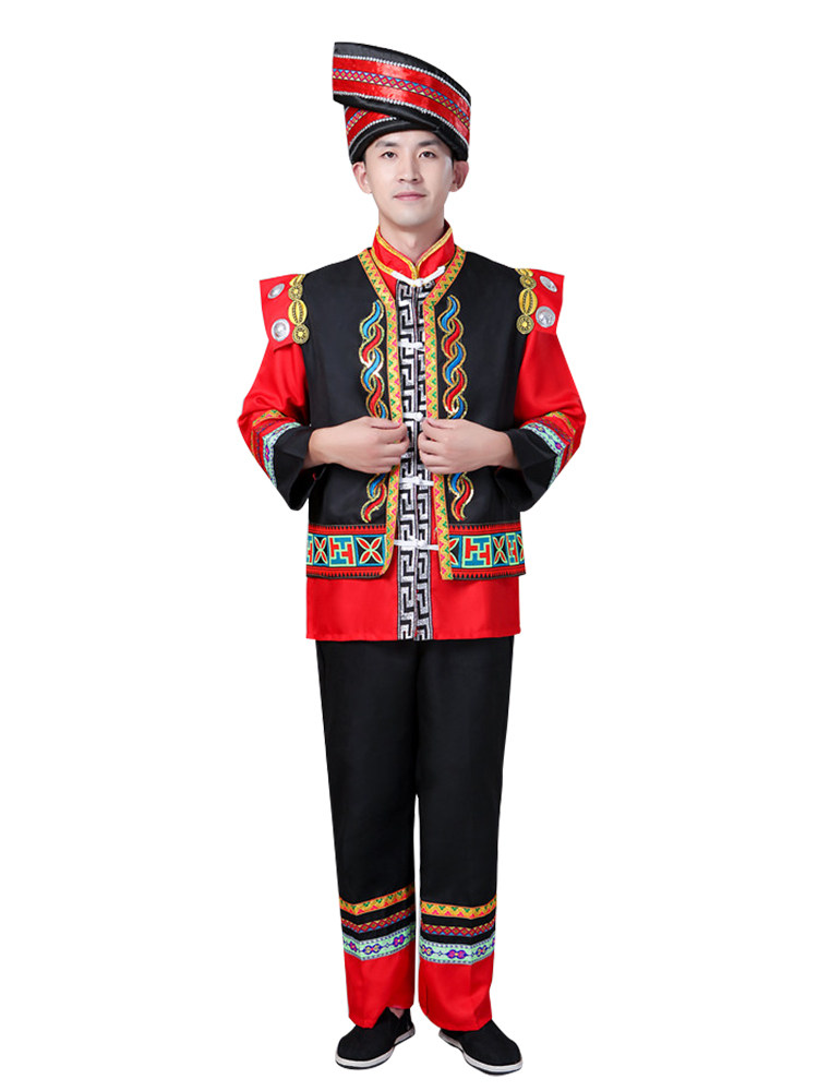 ETHNIC COSTUMES: MALE YUNNAN ETHNIC MINORITIES PERFORM GUANGXI ZHUANG COSTUMES YI DANCE PERFORMANCES TUJIA COSTUMES