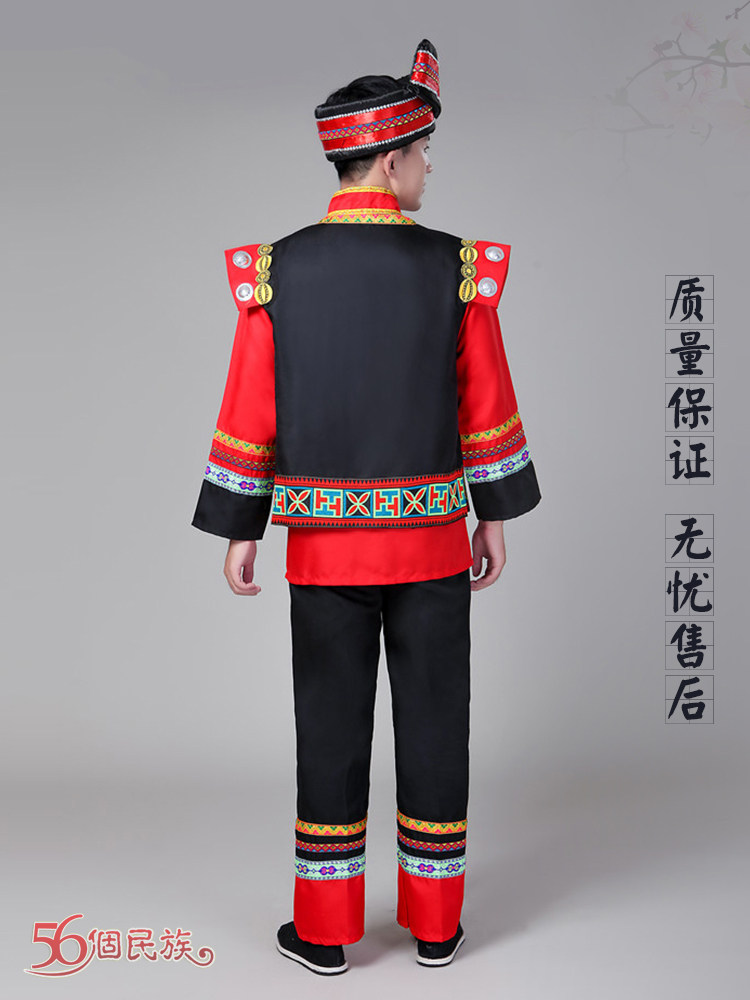 ETHNIC COSTUMES: MALE YUNNAN ETHNIC MINORITIES PERFORM GUANGXI ZHUANG COSTUMES YI DANCE PERFORMANCES TUJIA COSTUMES