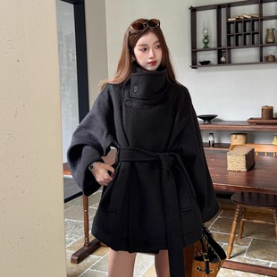 浅布调QBD 冬季新款超好看加厚立领短款毛呢外套收腰羊毛呢大衣女