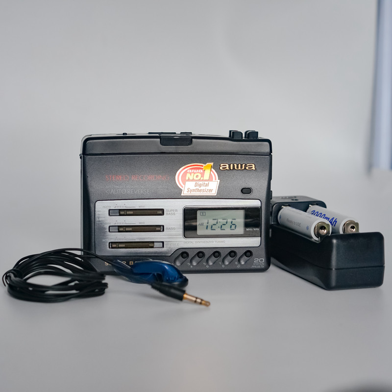 进口正品爱华非仿制古董磁带随身听卡带机walkman