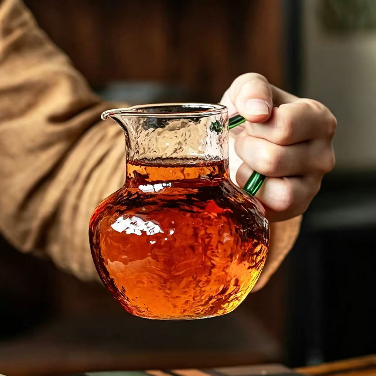 锤纹公道杯仿宋高硼硅玻璃高档分茶器新款泡喝茶海带侧把加厚耐热图片