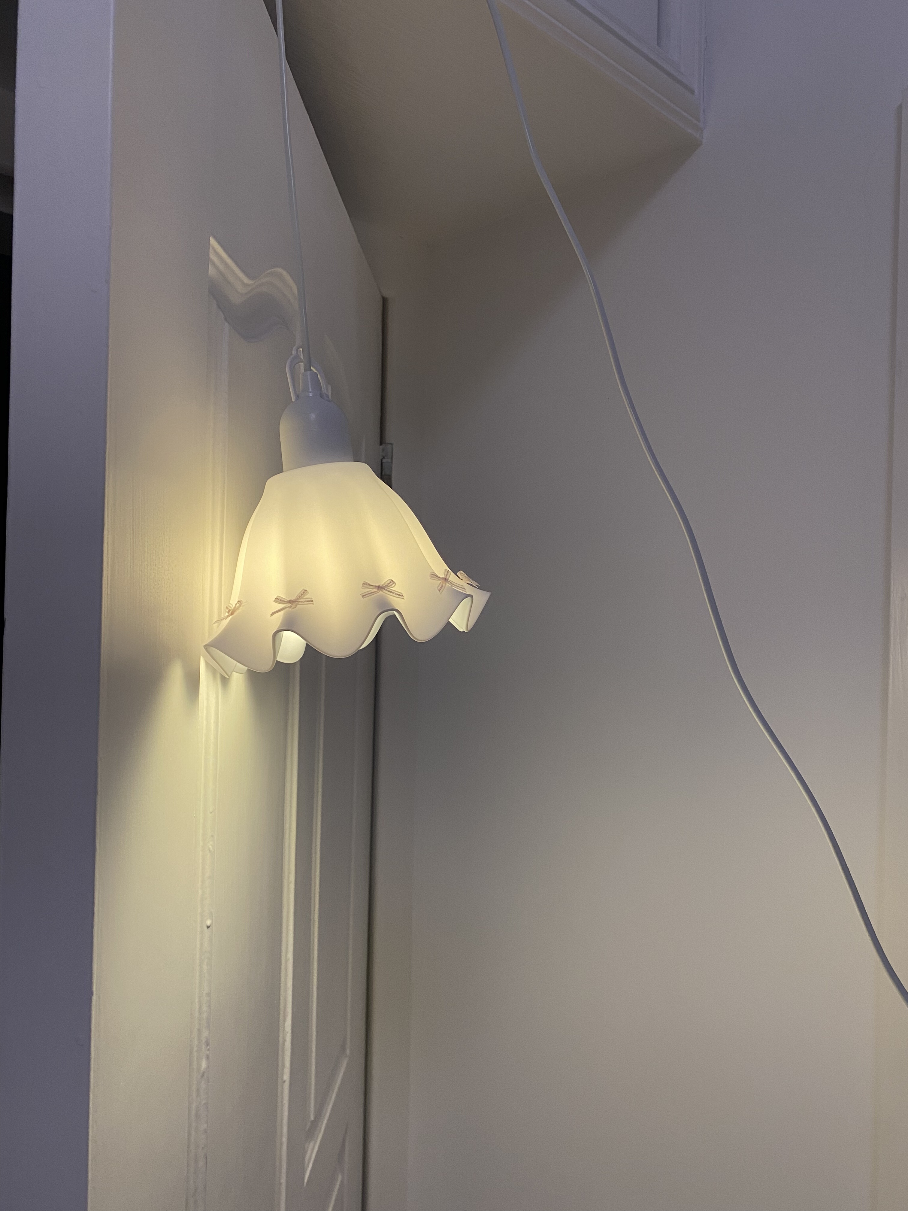 风铃feeling原创卧室床头灯氛围灯学生宿舍灯小夜灯蝴蝶结芭蕾风