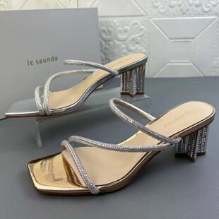 莱尔斯*正品处理粗跟满钻时装女鞋高品质夏季新款一字拖通勤凉鞋