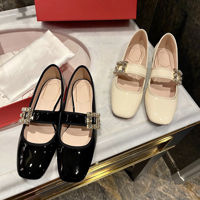 真皮玛丽珍粗跟小皮鞋诺斯朵