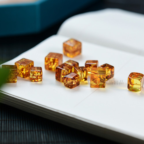 天然花珀方糖通孔 DIY手串项链编绳原创配件 LH570