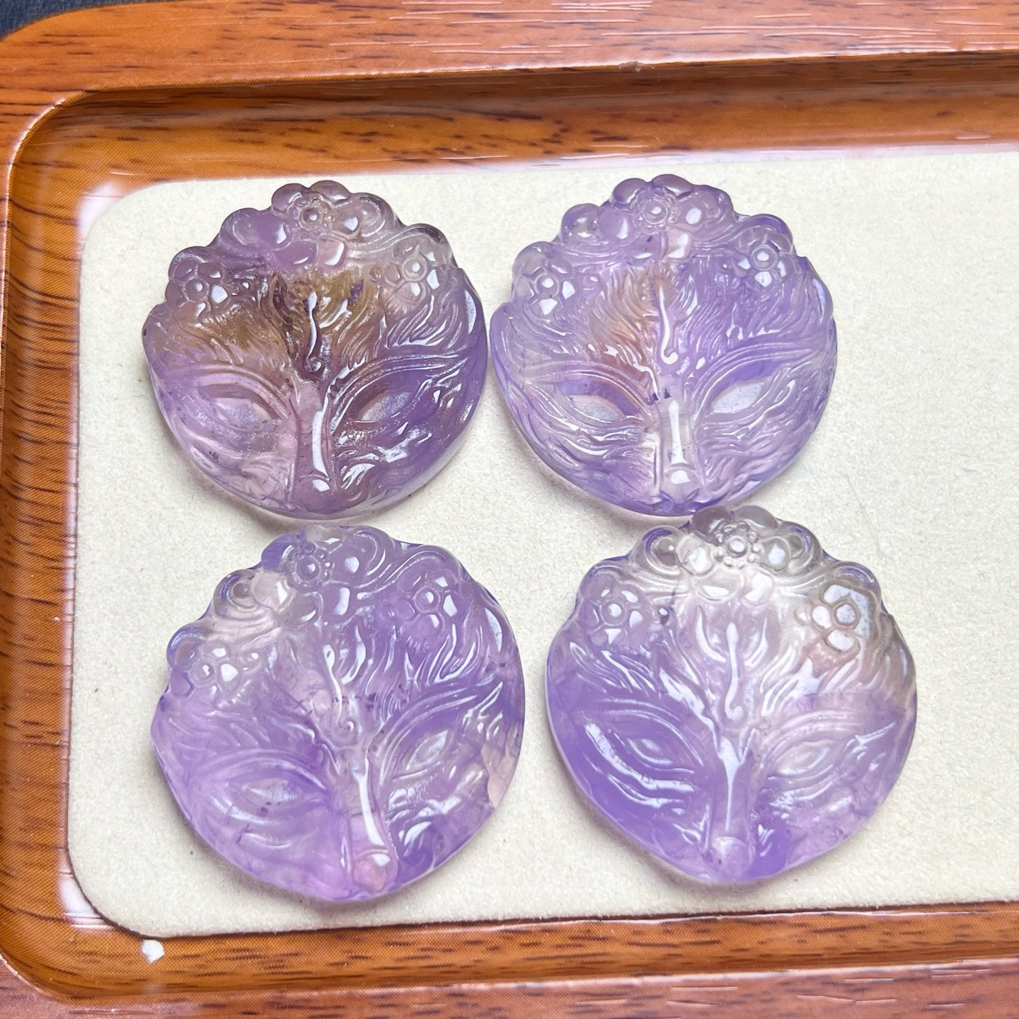 天然紫水晶狐牌雕刻件吊坠孔 规格32mm diy手串项链配件 ZW914