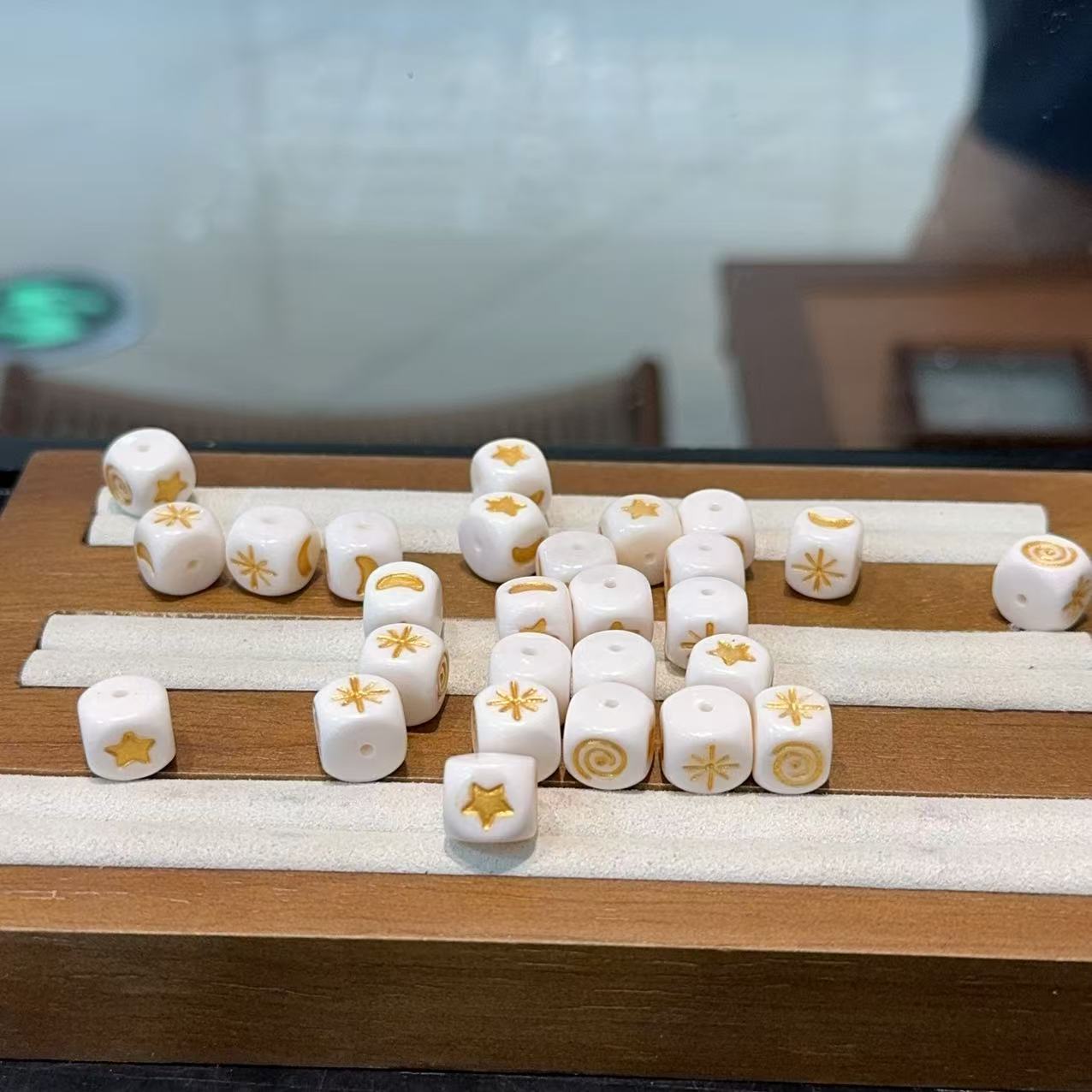 牛骨日月星辰四方通孔配件 DIY文玩佛珠手串项链 DM702