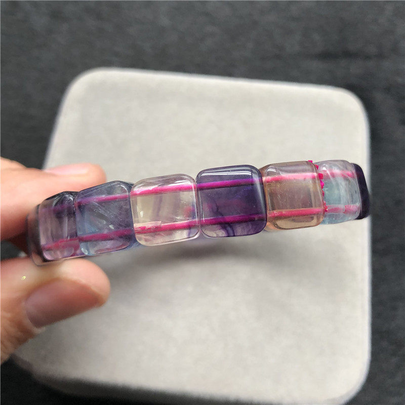 天然彩萤石手排 手牌女款 10.8*10mm左右 特价包邮