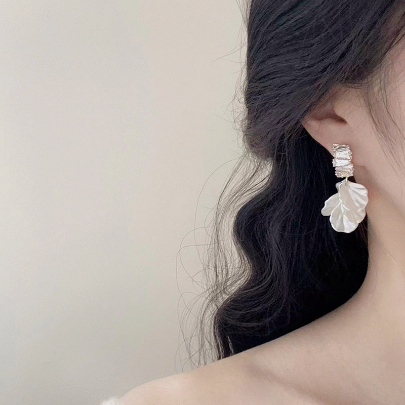 贝壳花朵耳环女2026新款爆款耳坠小众设计法式耳钉气质蚊香盘耳夹,饰品/流行首饰/时尚饰品新,耳环,淘宝优惠券,粉丝福利购,淘宝优惠卷