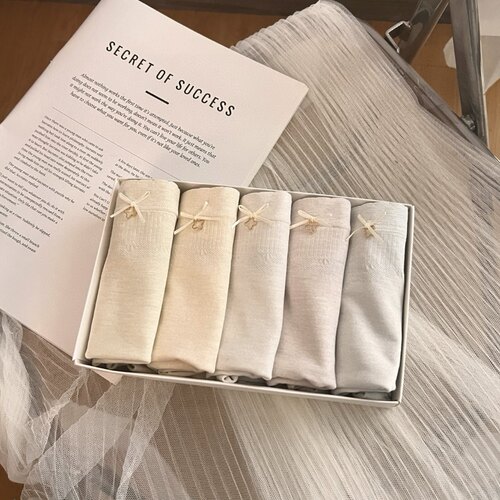 魅丽翘精品5条盒装莫代尔中高腰抗菌纯棉裆无缝大码女三角内裤头