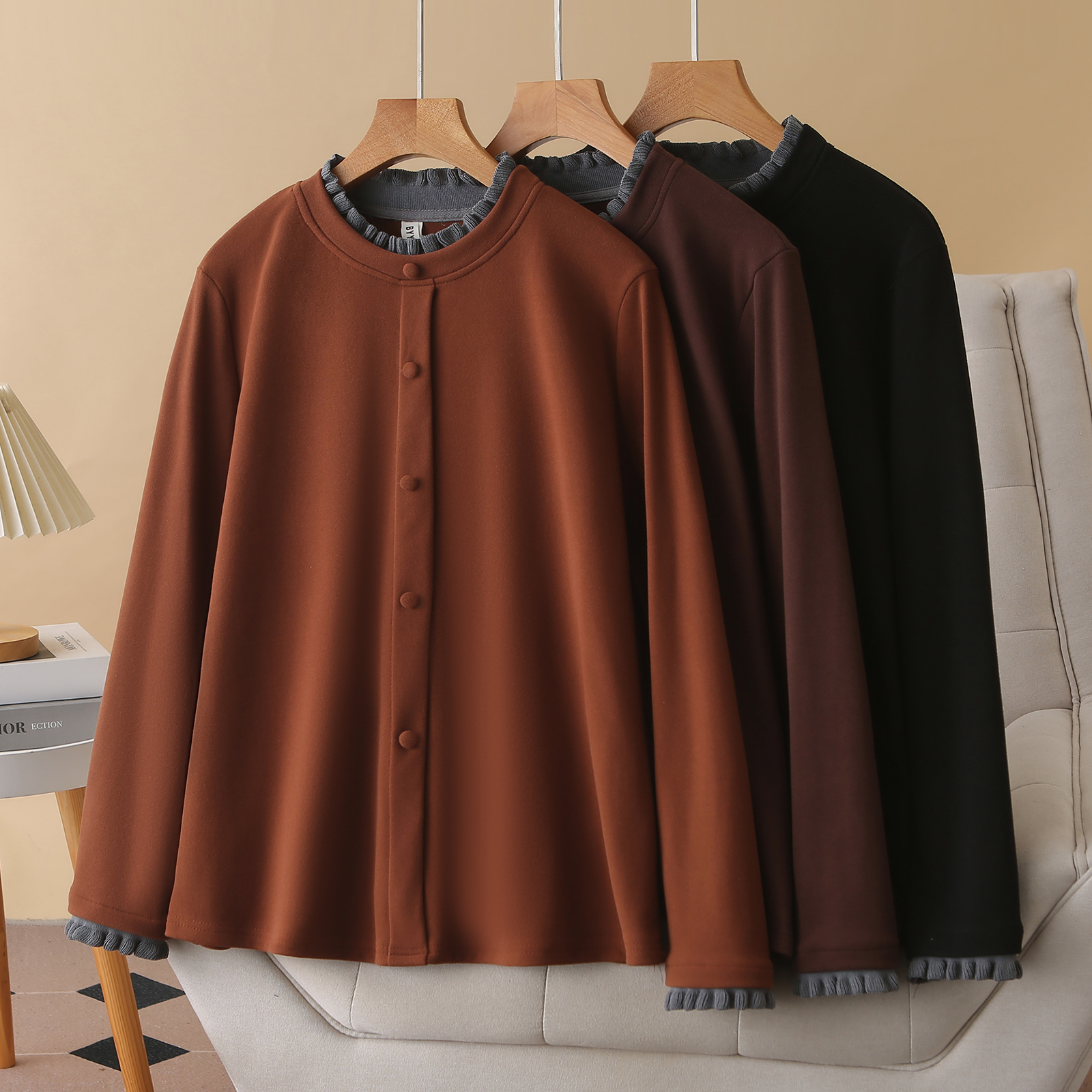 时尚纯色花边拼接圆领洋气上衣