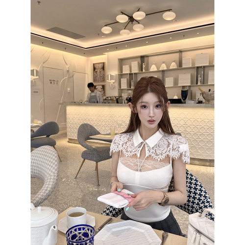 JOEY 黑/白娇滴滴蕾丝拼接独特漂亮小背心挂脖吊带白色挂脖上衣女