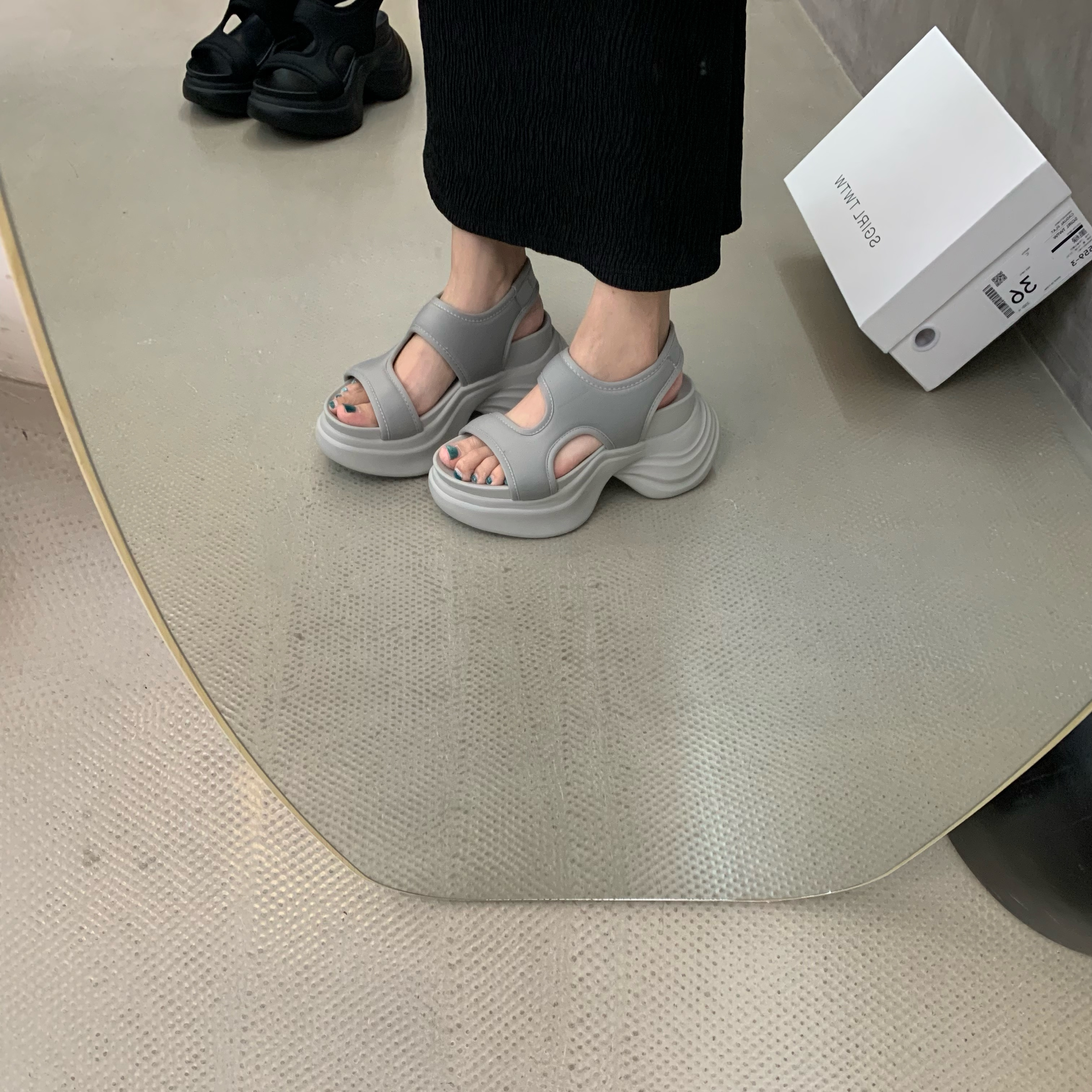 SGIRL TWTW小个子增高凉鞋女2025夏季新款松糕厚底休闲百搭沙滩鞋