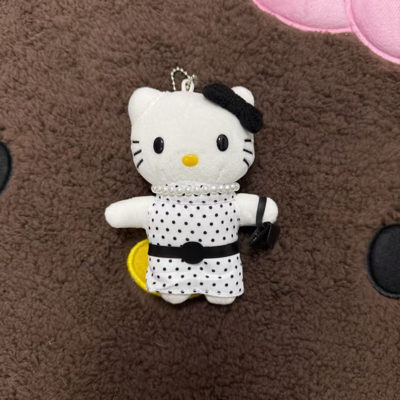日本白色中古贵妇小香风h