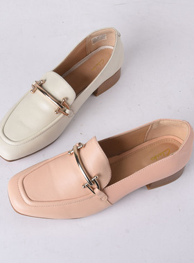 羊皮Clar*k方头粉色乐福鞋女低跟金属扣浅口单鞋百搭舒适正品单鞋