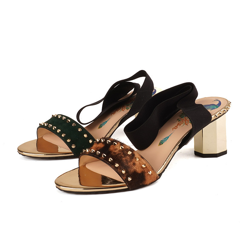 豹纹铆钉凉鞋真皮恋尚萝莎真皮
