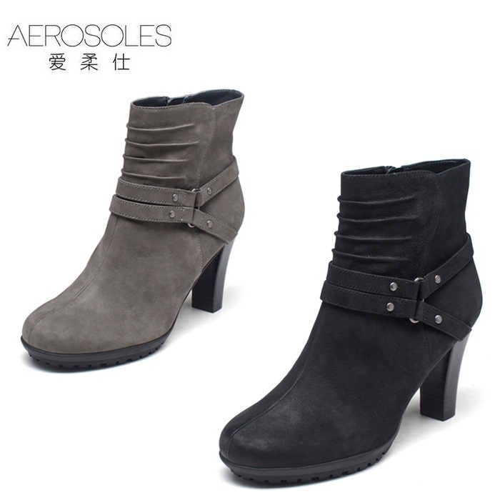 爱柔仕羊皮翻皮短靴简单简洁灰色