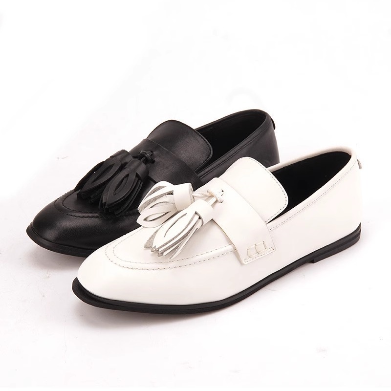 35-37头层牛皮 shellys英国 白色乐福鞋深口一脚蹬平底流苏女单鞋