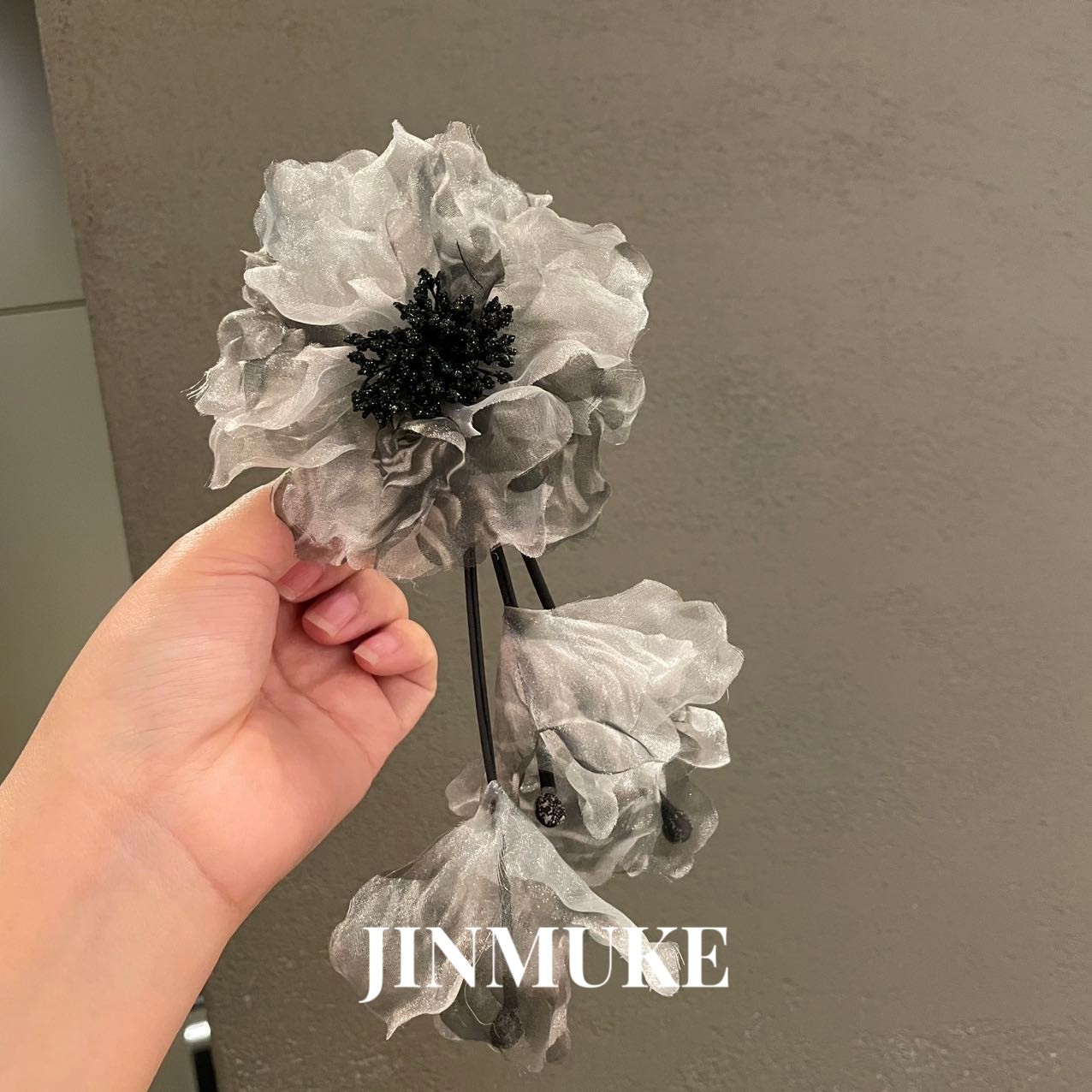 JINMUKE韩国进口首饰定制款个性立体花朵手工流苏特别胸针胸花