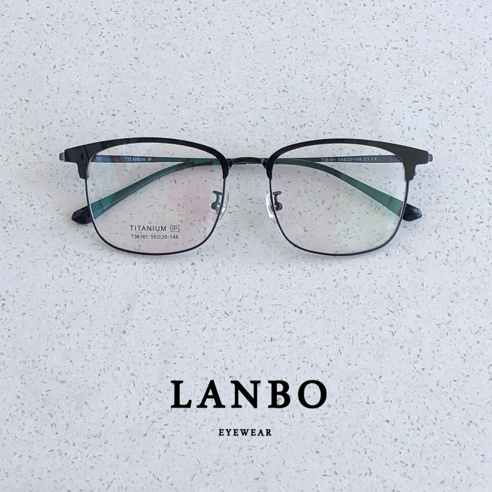 超轻纯钛+精雕板材10g方框近视镜