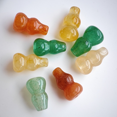 8*14mm玉石小葫芦吊坠挂件