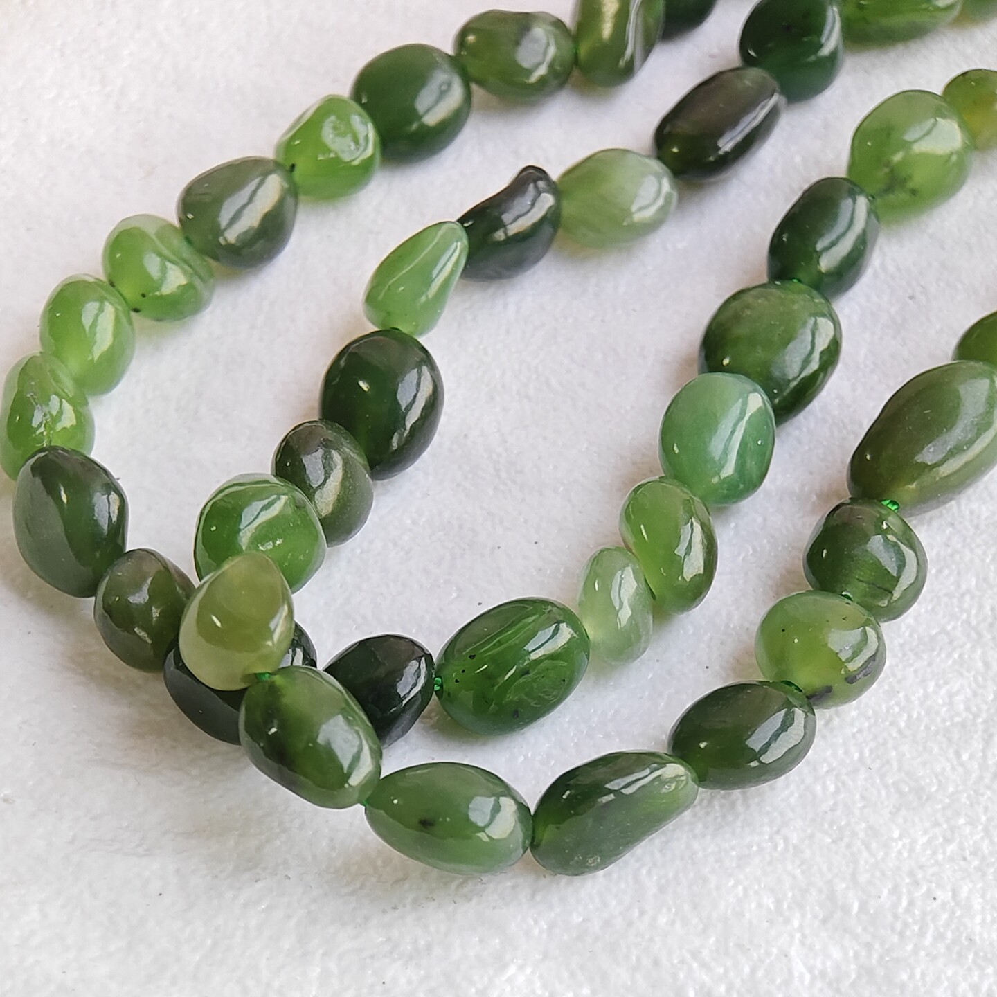 天然俄罗斯碧玉散珠6*8mm竖孔