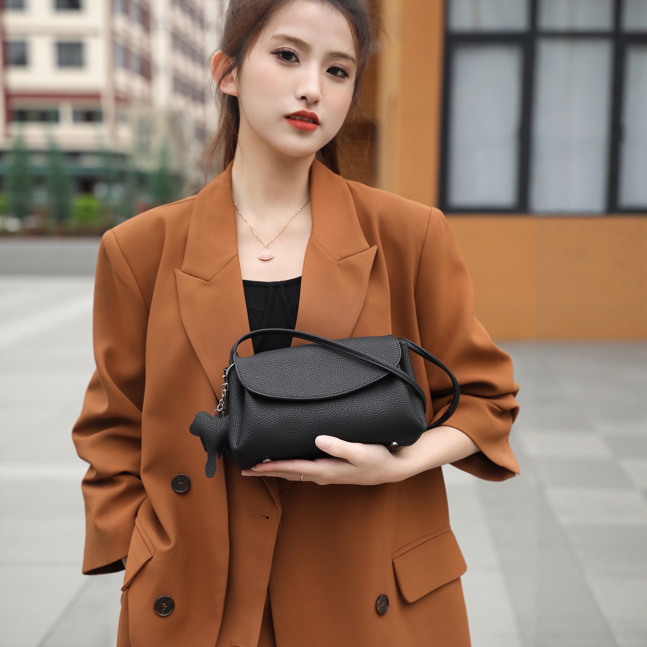 子田新款休闲头层牛皮手提包精致通用款女包