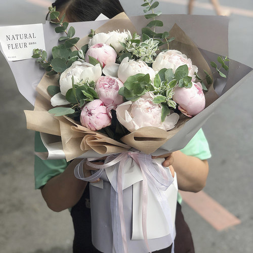 品质甄选芍药之王混搭花束