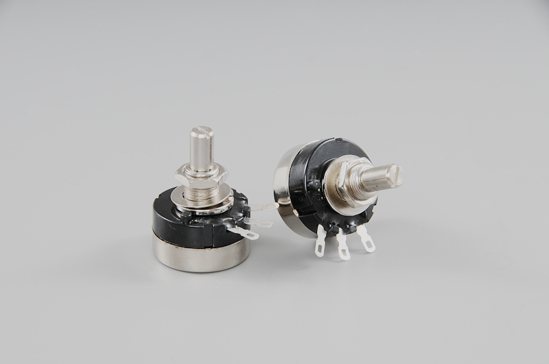 全新正品 单圈碳膜 可调电位器TOKYO TOCOS RV24YN20S B104  100K