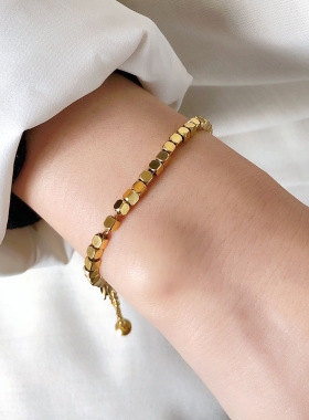 跨境饰品欧美个性时尚碎银几两手链女钛钢镀金简约方块手饰显气质